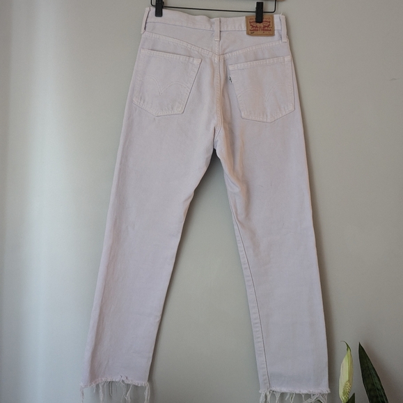 Levi's Pale Lavender High Rise Jeans - Picture 2 of 3